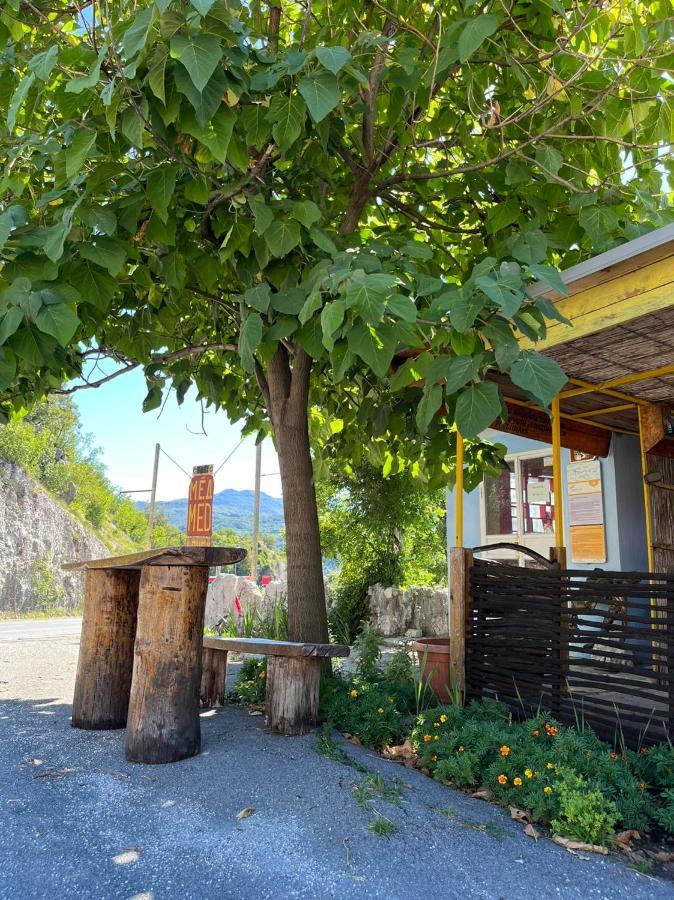 Una Apartment Cetinje Eksteriør billede