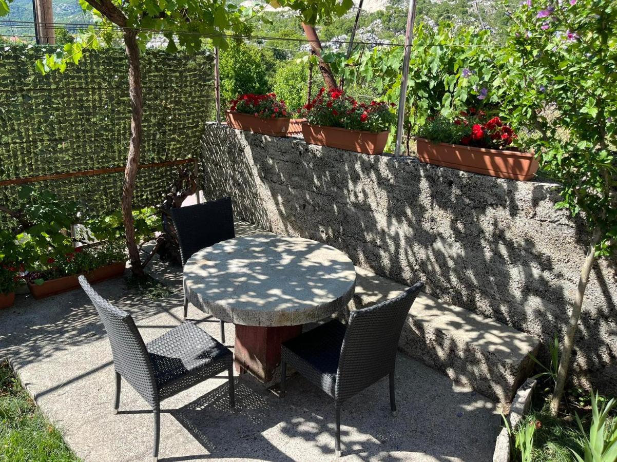 Una Apartment Cetinje Eksteriør billede