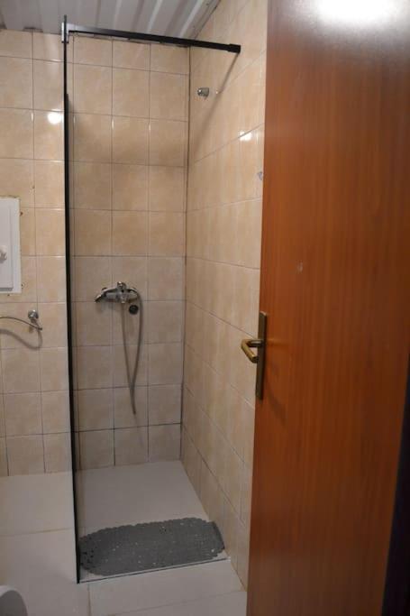 Una Apartment Cetinje Eksteriør billede